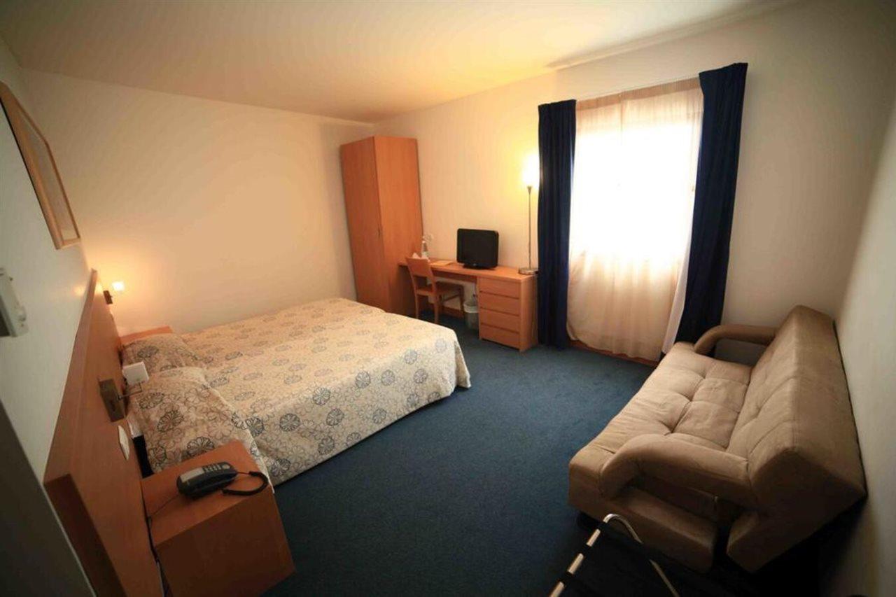 Hotel Matriz Понта-Делгада Экстерьер фото