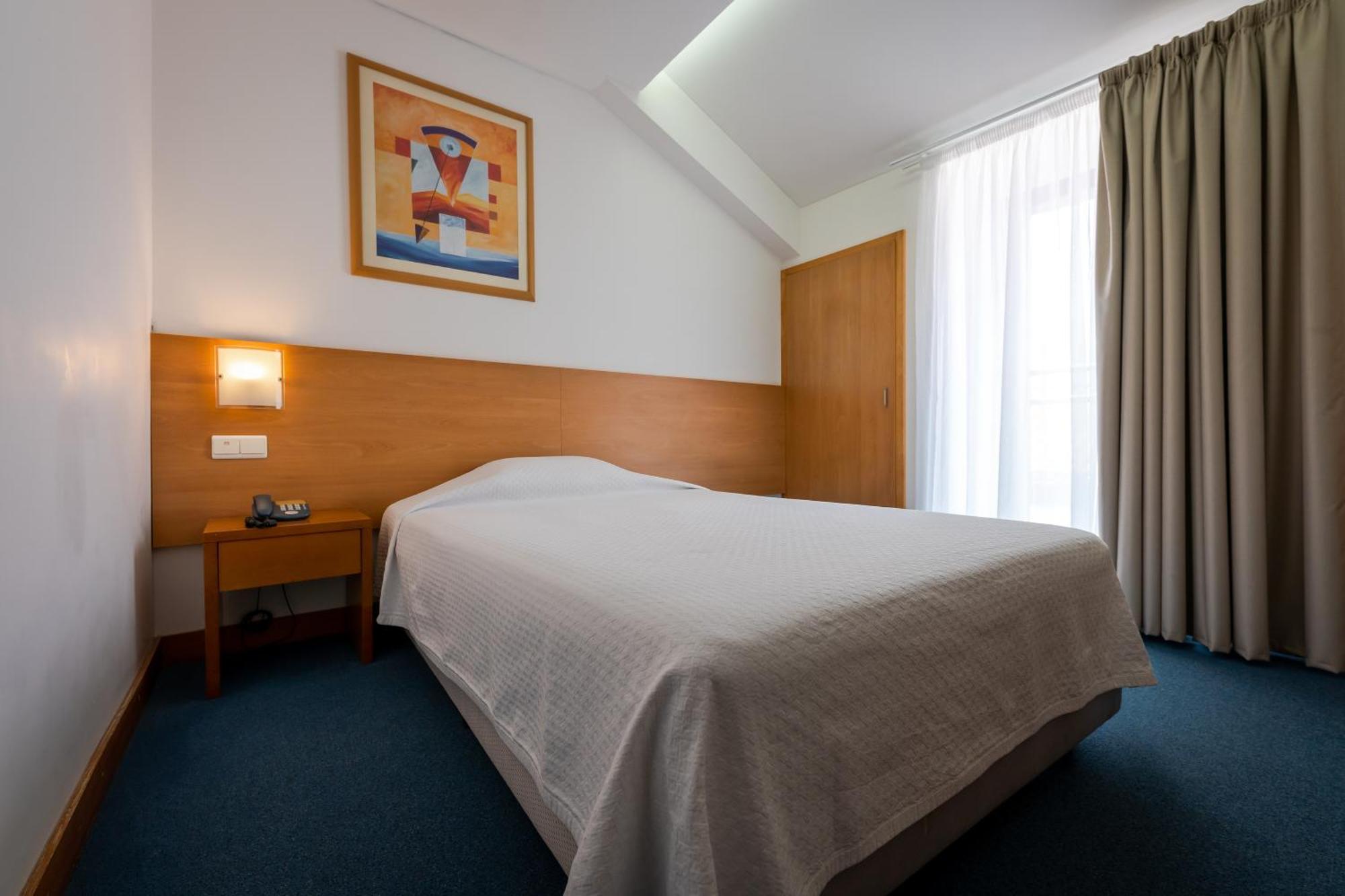 Hotel Matriz Понта-Делгада Экстерьер фото
