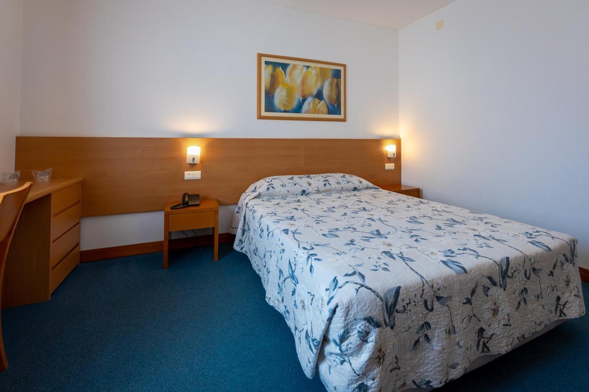 Hotel Matriz Понта-Делгада Экстерьер фото